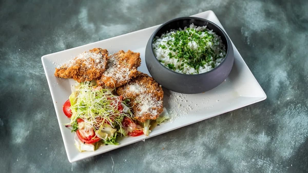 Parmezánbundás csirkemellfilé