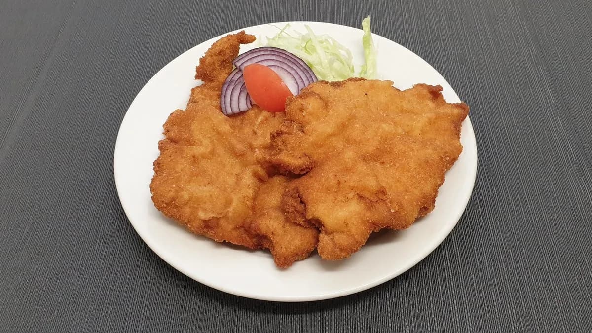 Rántott borda burgonyakorongokkal