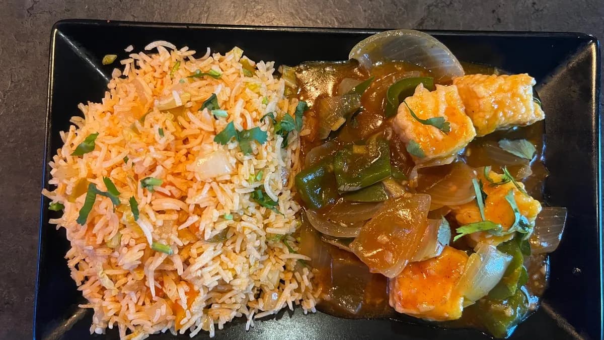 Panner chilli + fried rice combo