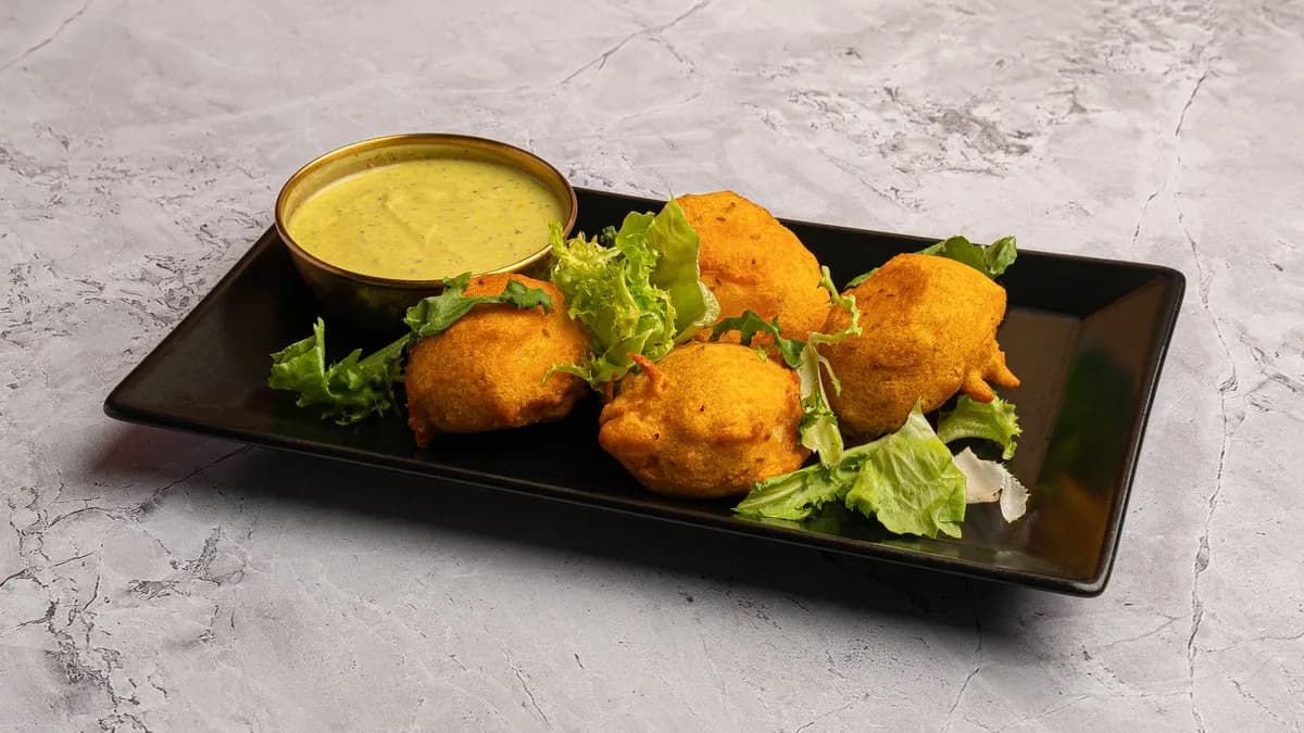 Egg pakoda 4 db/pcs