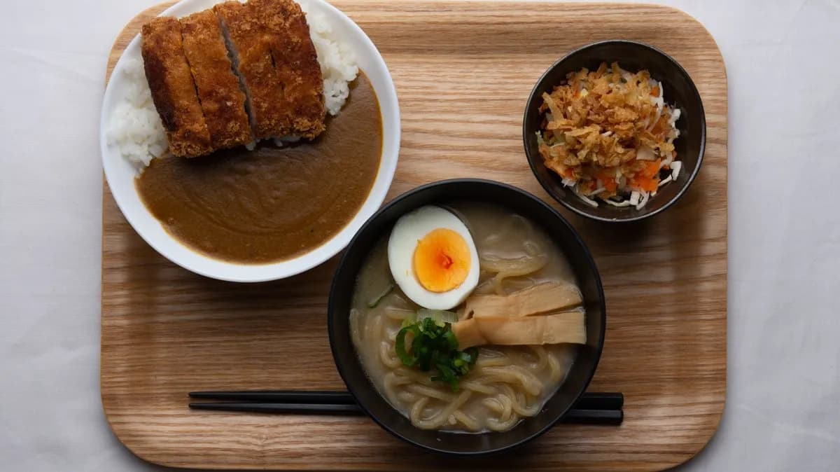 4-Mini-Spicy Miso Ramen & Mini-Tonkatsu Curry