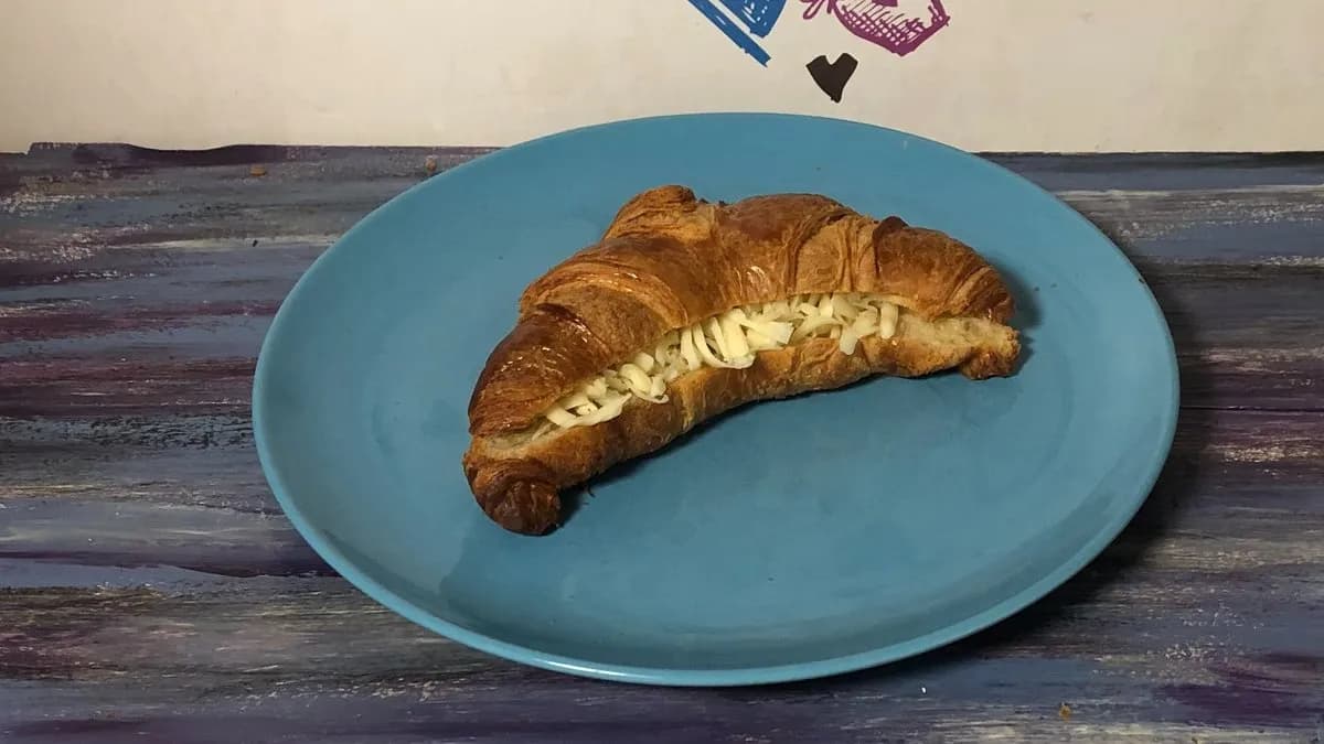 Dupla sajtos croissant