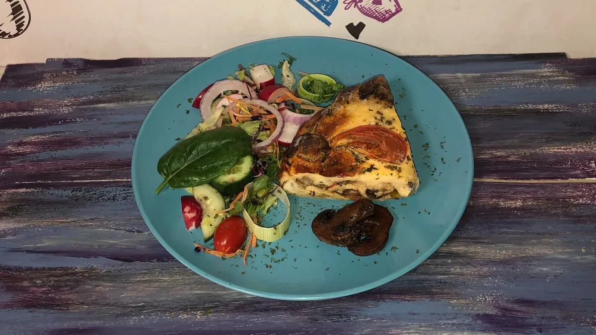 Quiche Lorraine / gombás-spenótos