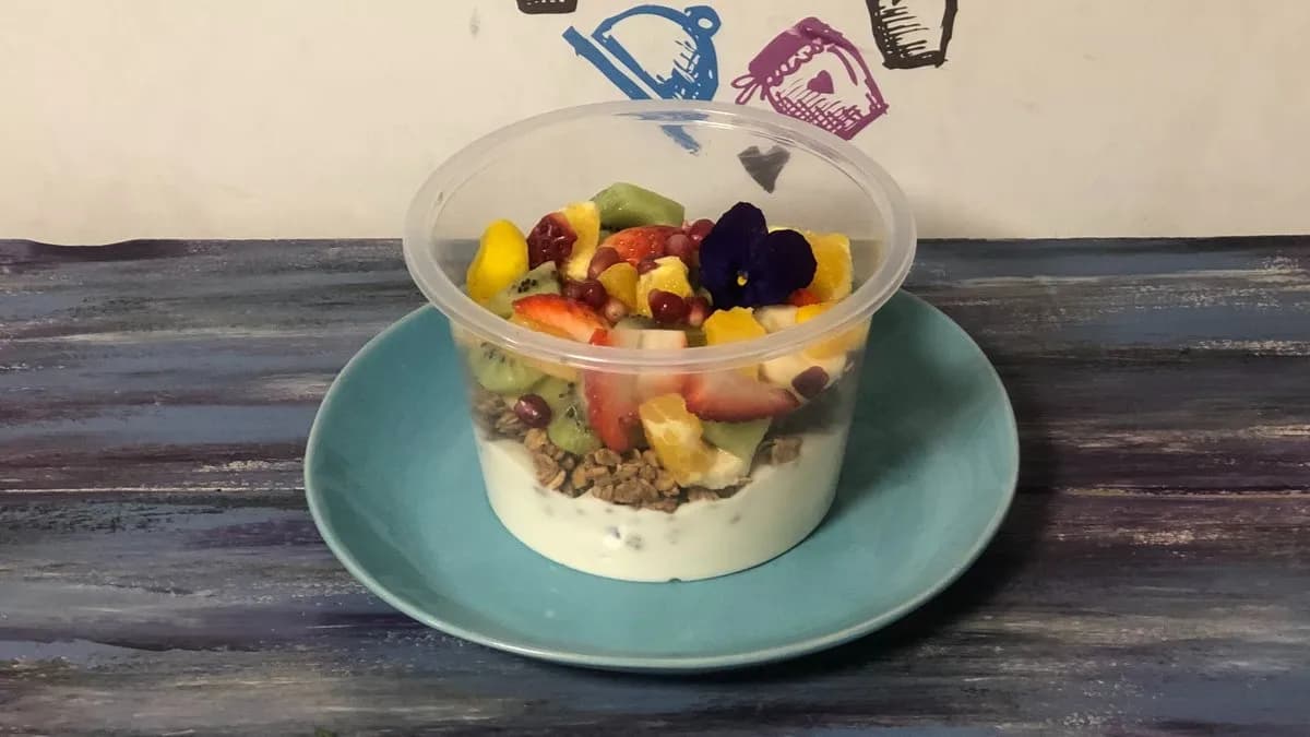 Granola kókuszjoghurttal