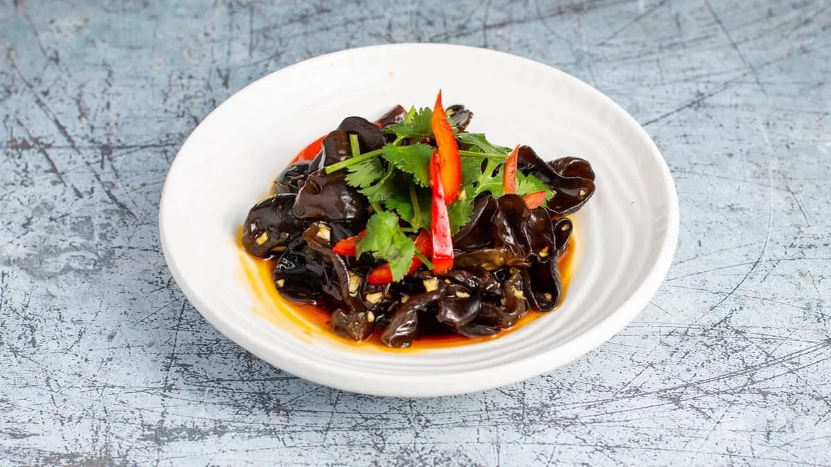 217 Coriander fafülegomba / Fafülegomba zellerrel香菜木耳/西芹木耳