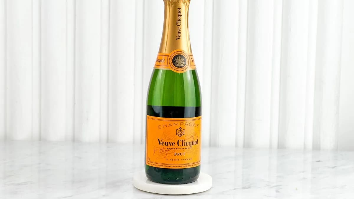 VEUVE CLICQUOT Brut (0.375 l)