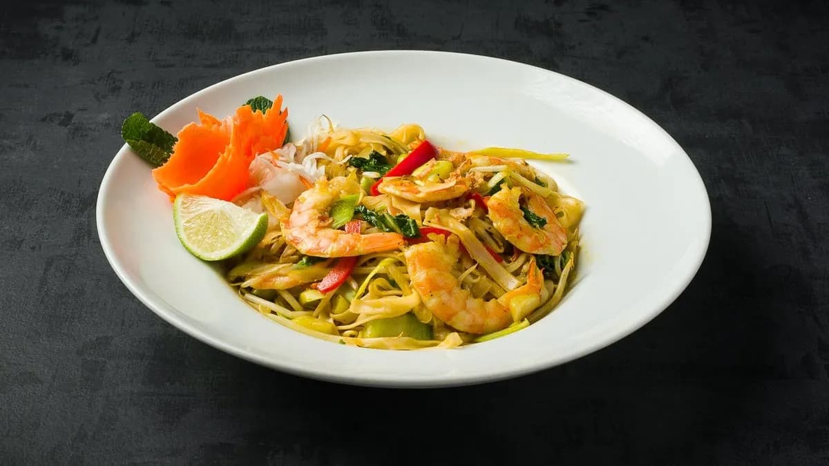 Wok pho rizstészta - Királyrák