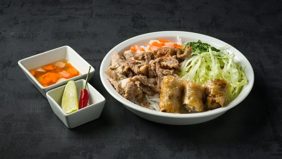 Bún cha - Grill Bún saláta