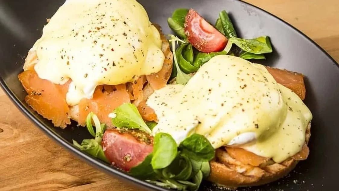 Lazacos Eggs Benedict
