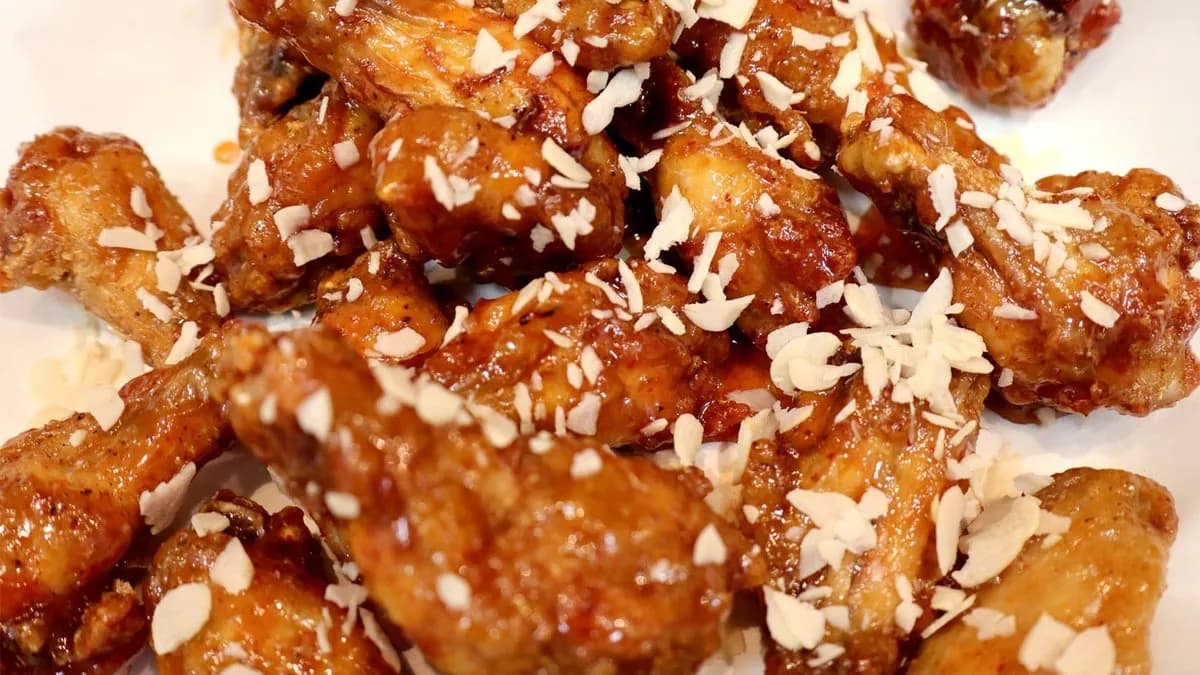 Yangnyeom csirke nagy 양념 치킨