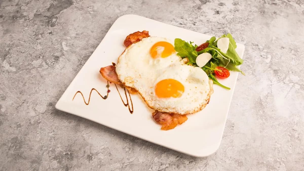 Tükörtojás szalonnával