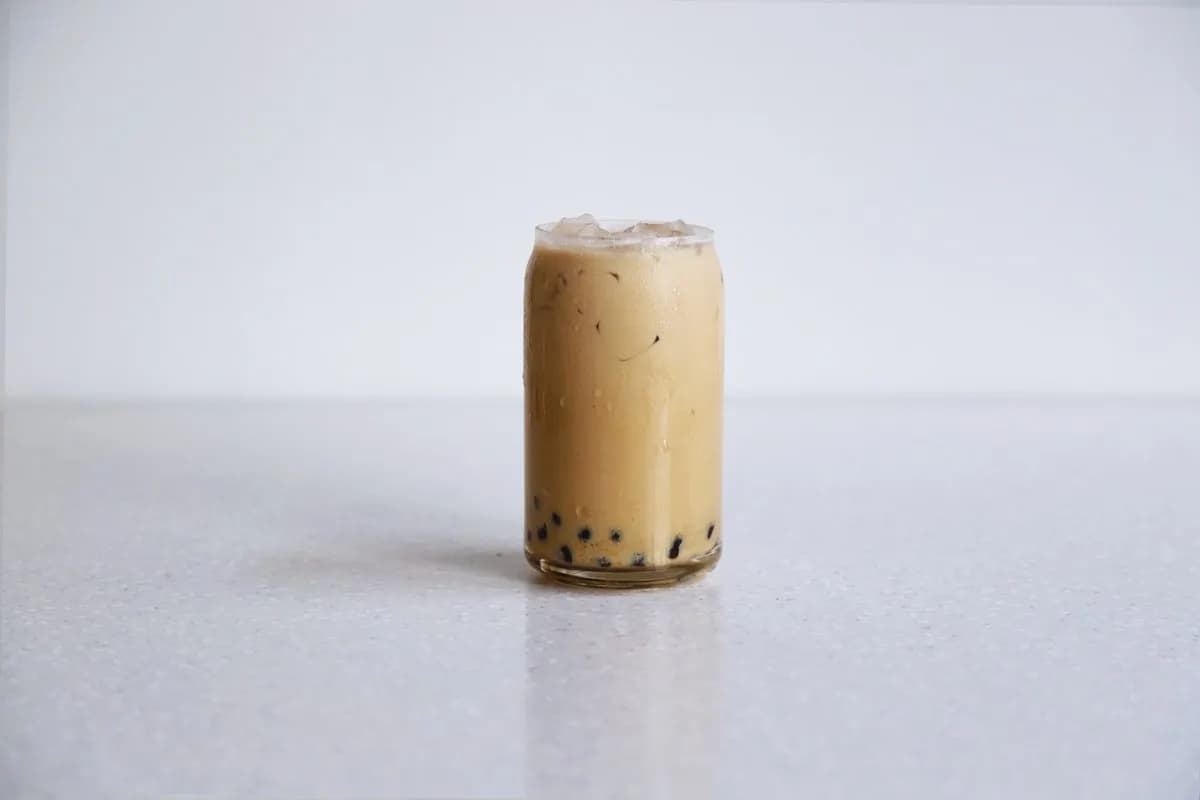 Oolong bubble tea