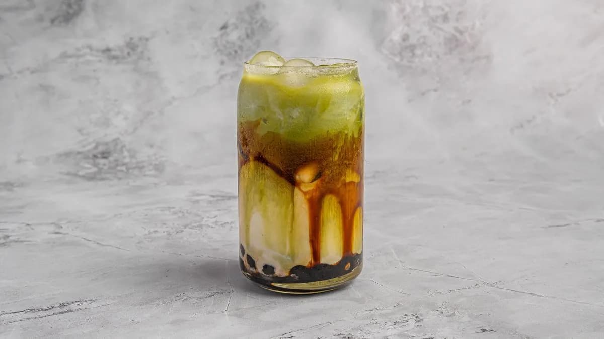Matcha coconut milk tea