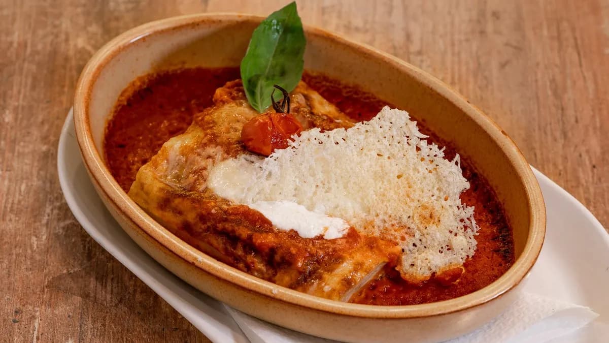 Cannelloni rikottával, spenóttal, besamellel és paradicsomszósszal