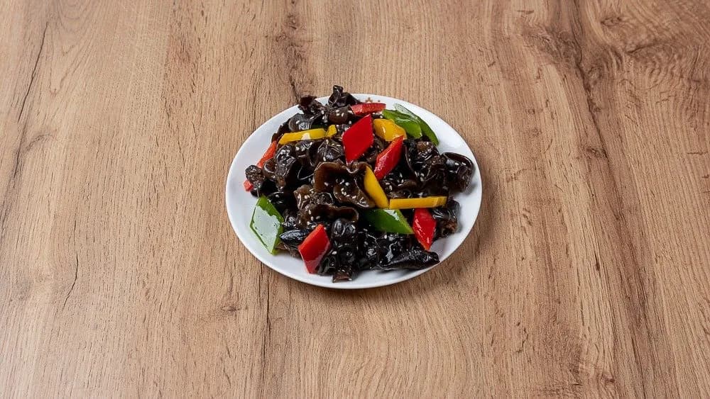 Fafülgombás saláta