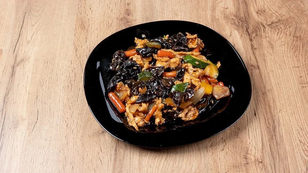 Fafülgombás csirke