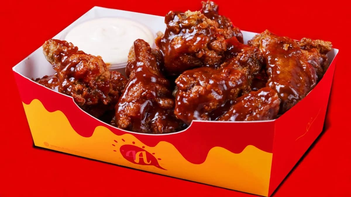 Csirkeszárny+szósz