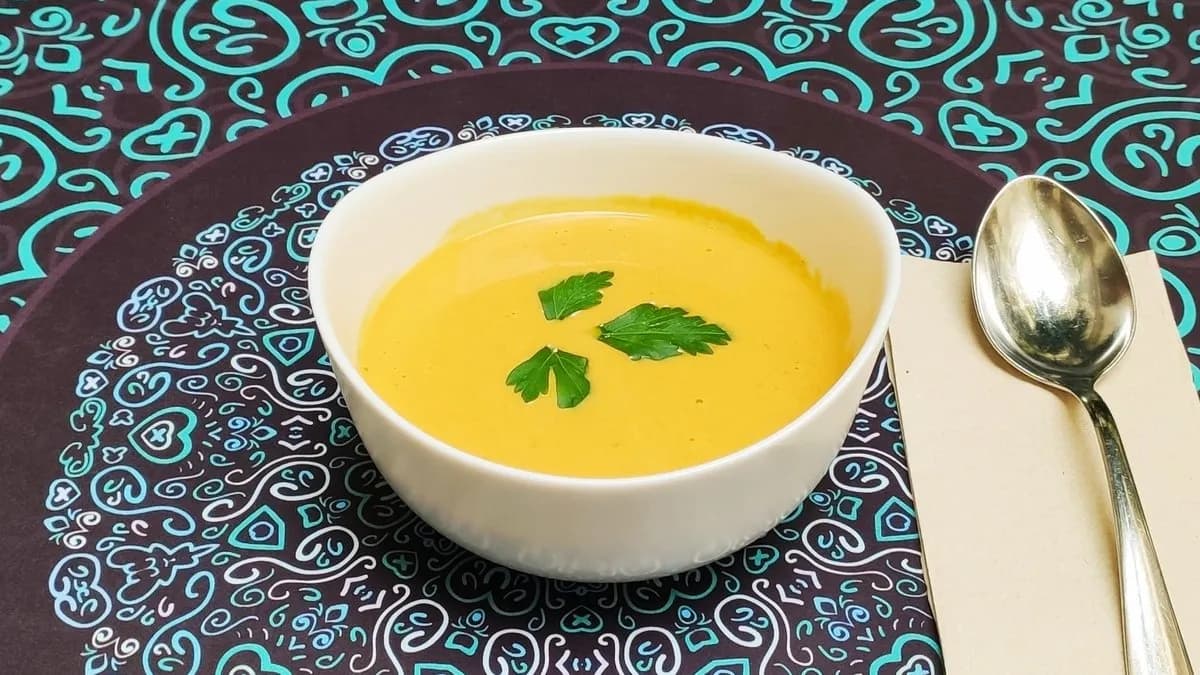 Thai édesburgonya répa krémleves