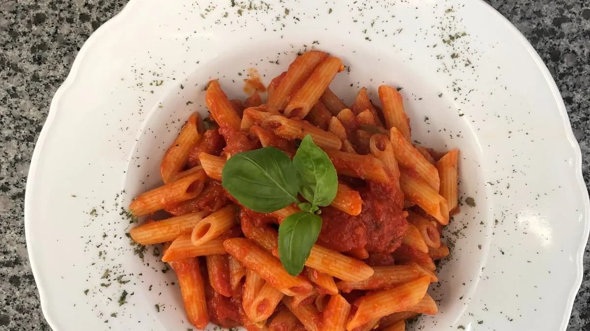 Penne arrabiata