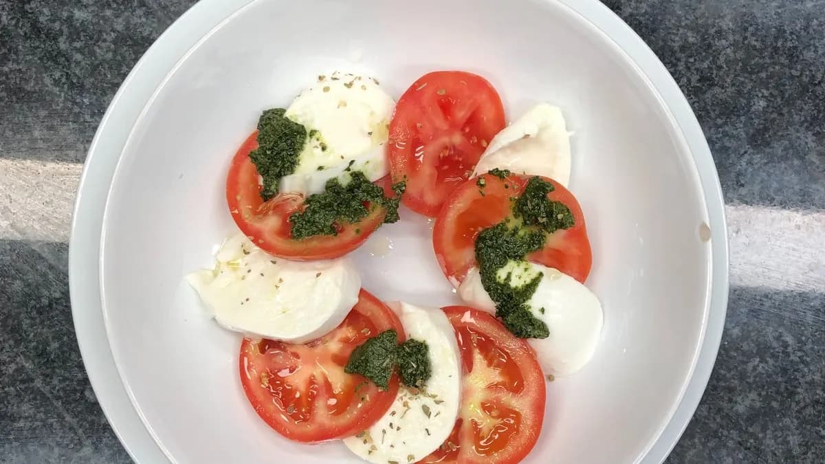 Caprese di Bufala e Pesto