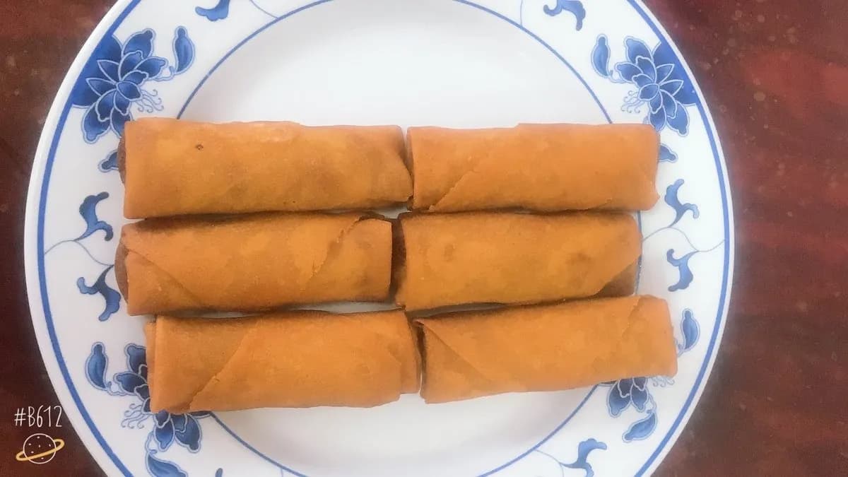 春卷Kicsi Tavaszi tekercs (6db) Small Spring Roll (6pcs)-春卷(6db)