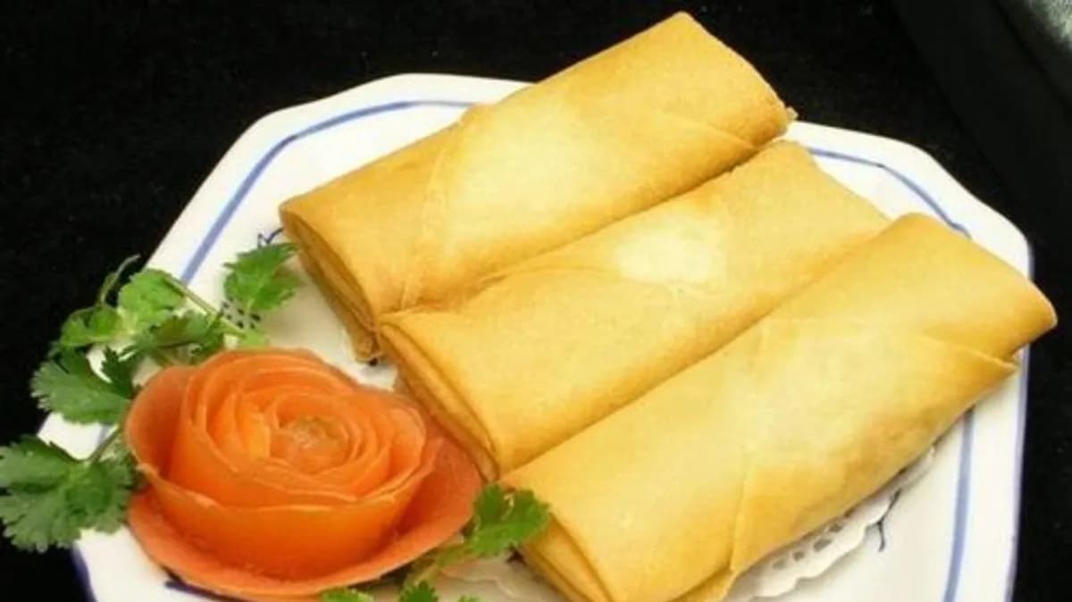 Mini tavaszi tekercs(8db)