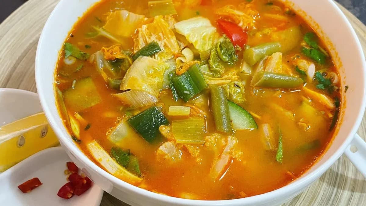 3to. Tom Yum leves nagy adag