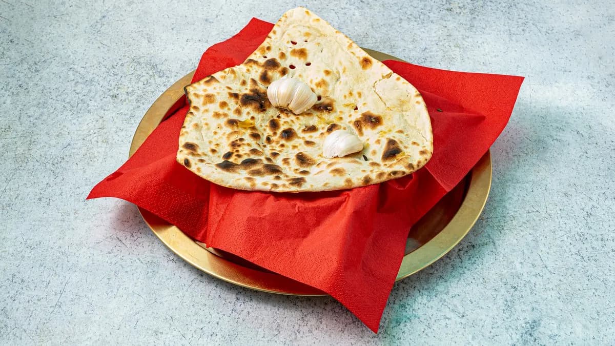 3. Fokhagymás Naan