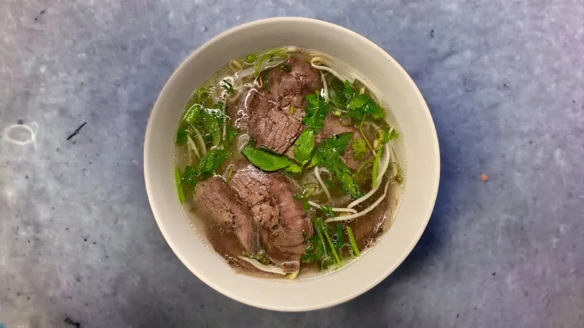 Csirkés marhás mix pho