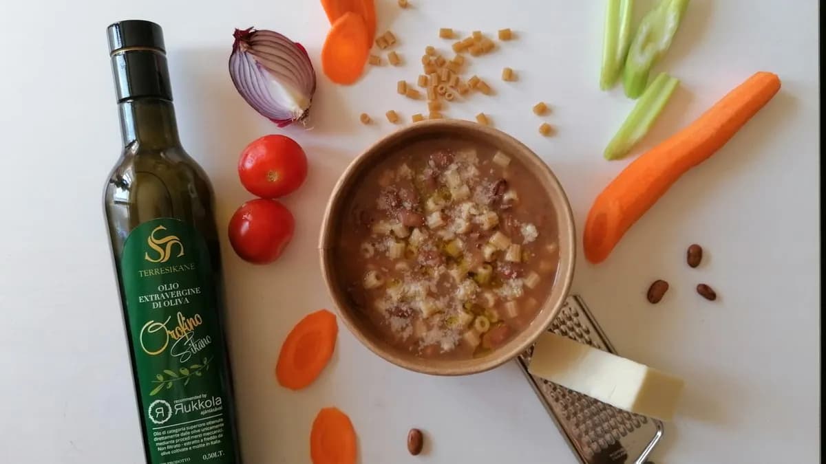 Minestrone di FAGIOLI -teljesértékű egytálétel
