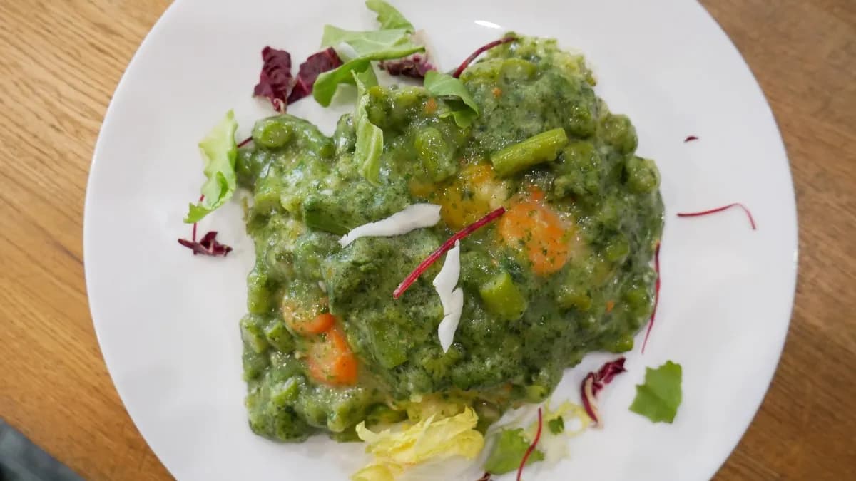 Spárgaöntetes Rakott Zöldségtál Köles-ágyon