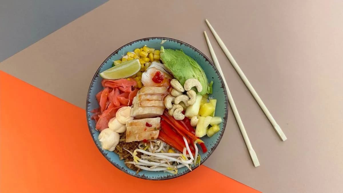 Sweet-chili chicken bowl