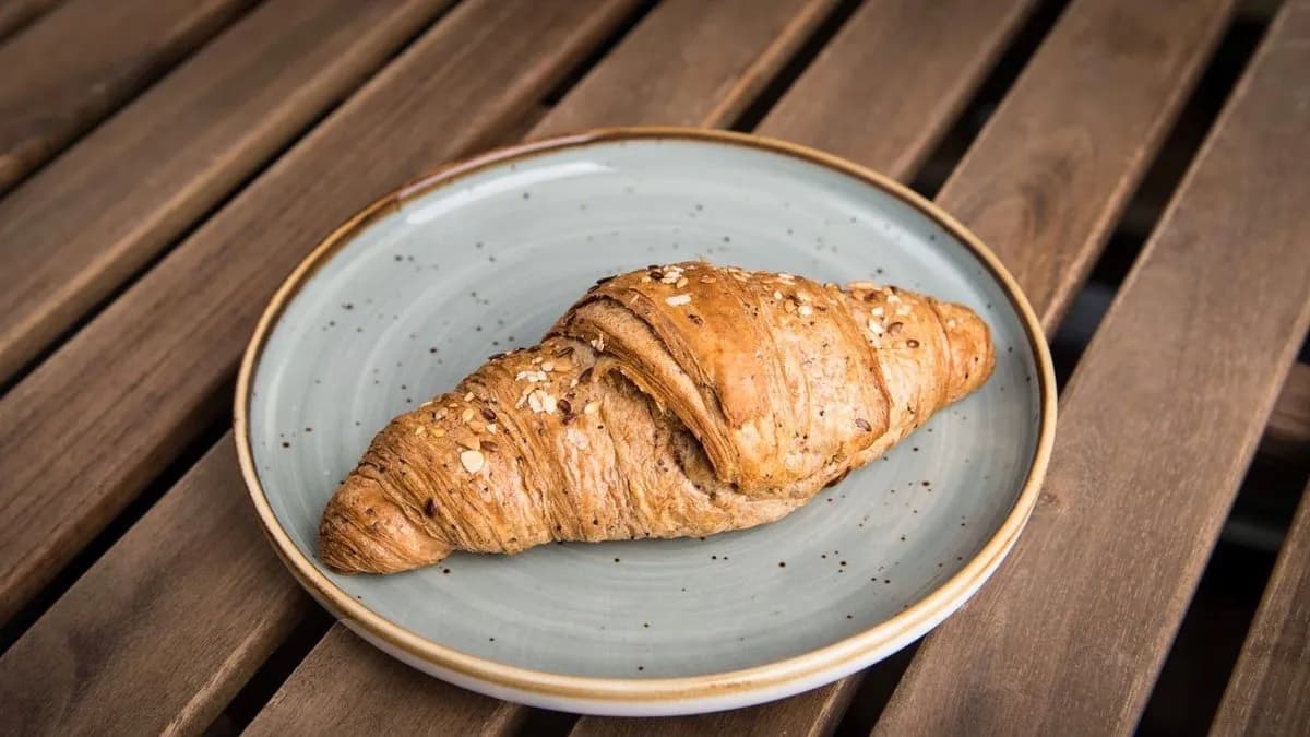 Teljes kiörlésű croissant