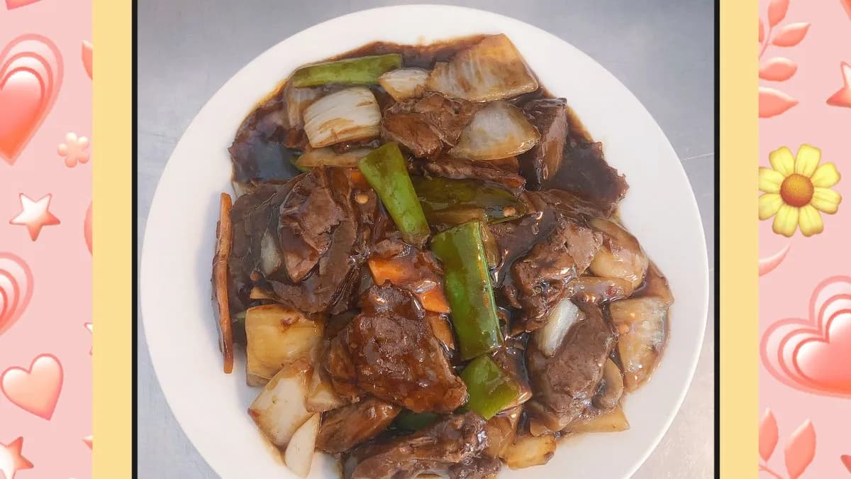 Marhahús hagymás menü