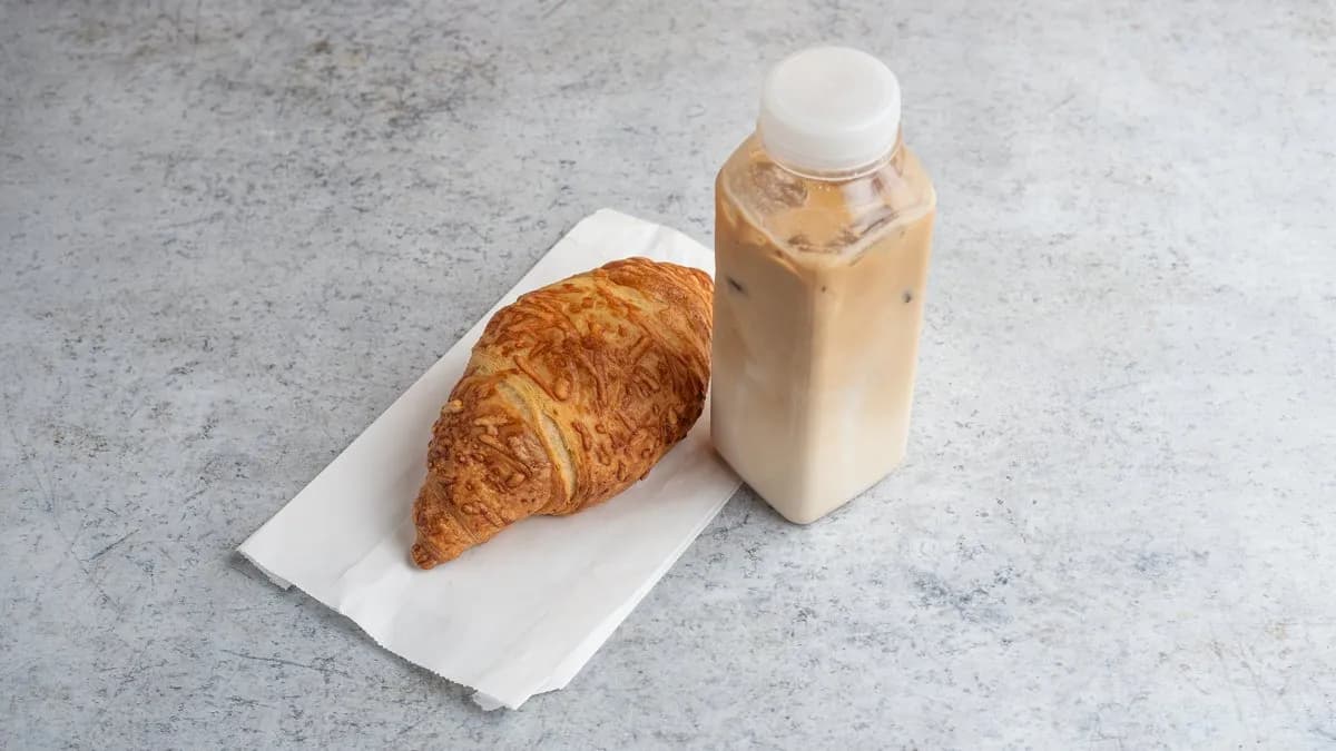 Coffee + Croissant