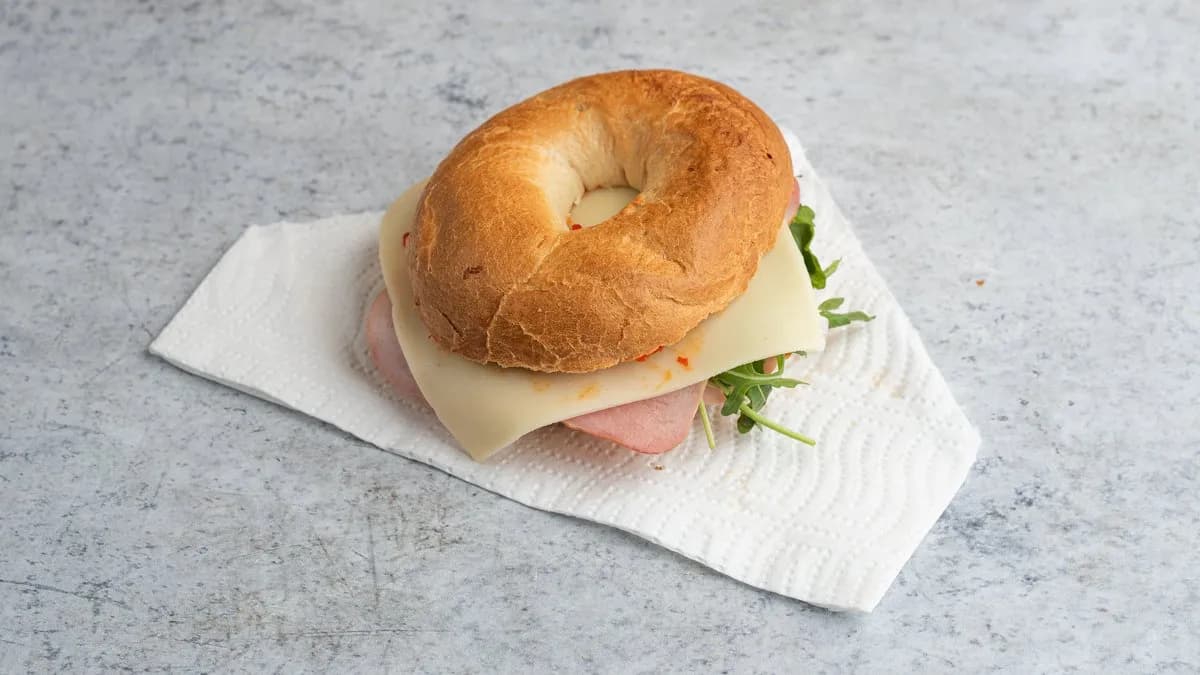Ham and Cheese bagel