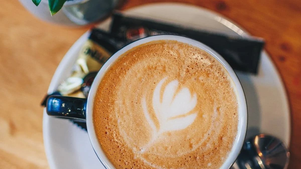 Mézes fahéjas kekszes latte