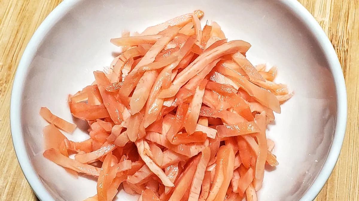 Pink pickled ginger