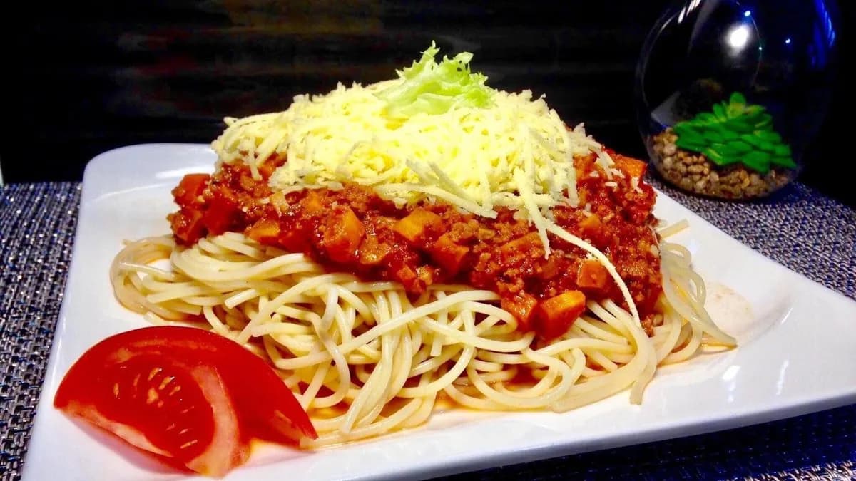 B menü (leves + egytál B)