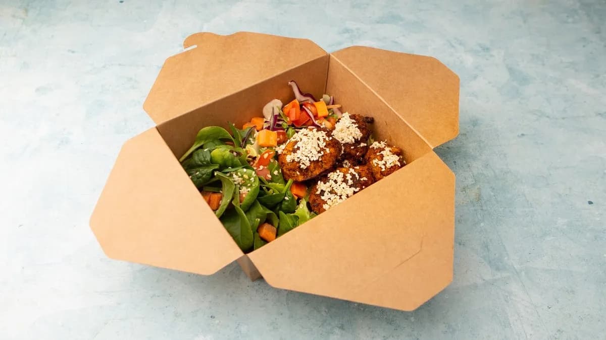 Tök Falafel Box (Vegan)