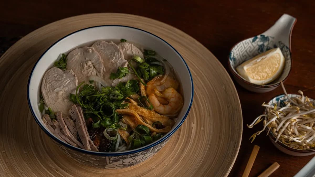 Nagy Bun leves “Hà Noi” módra - B7