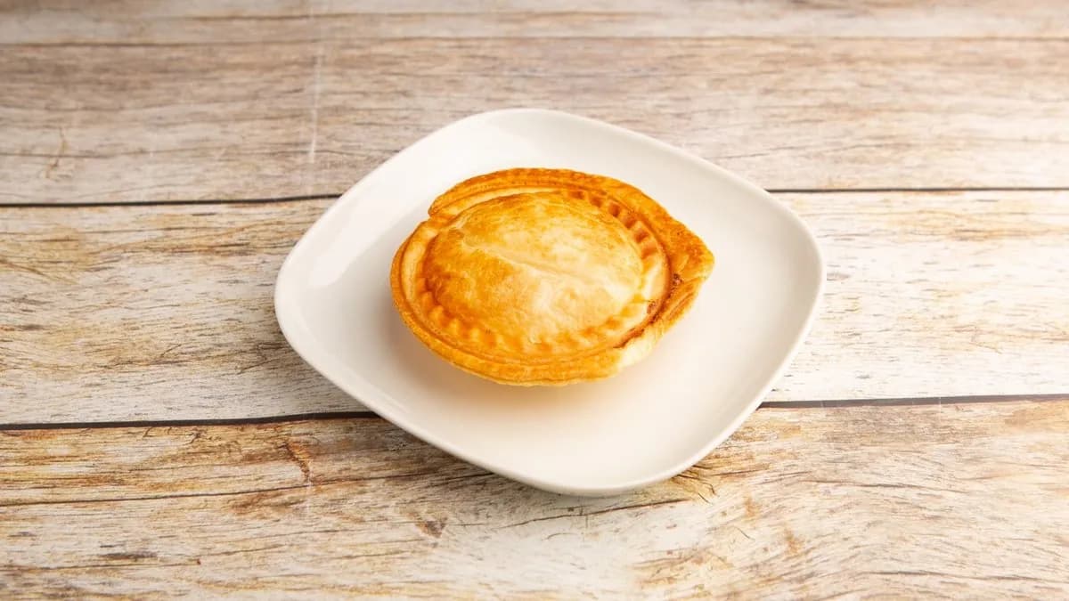 Sajtos-tejfölös pite