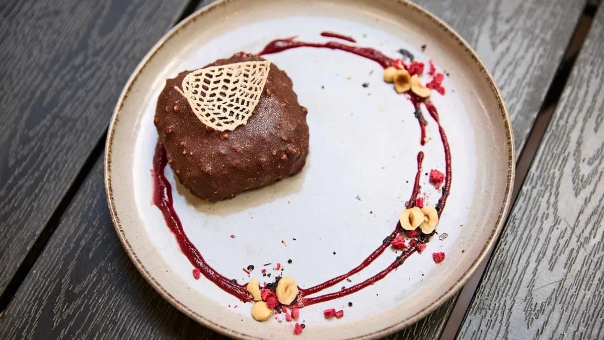 10 szeletes Gesztenyéskert torta 2 napos előrendelésre