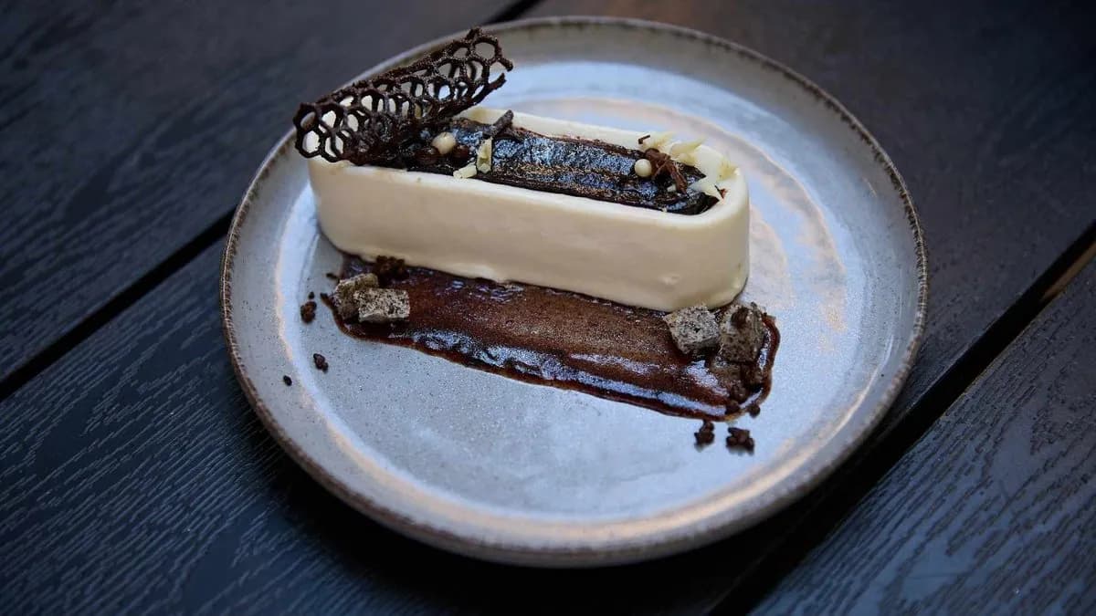 4 szeletes Édes Otthon torta 2 napos előrendelésre