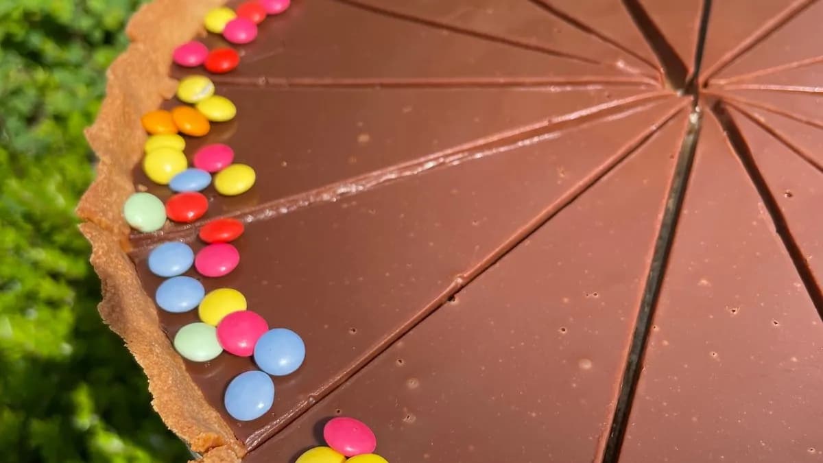 Belgatejcsokoládés pite (14 szeletes)