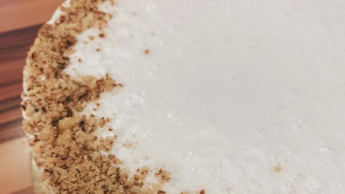 Paleo diótorta meggyel (14 szeletes)