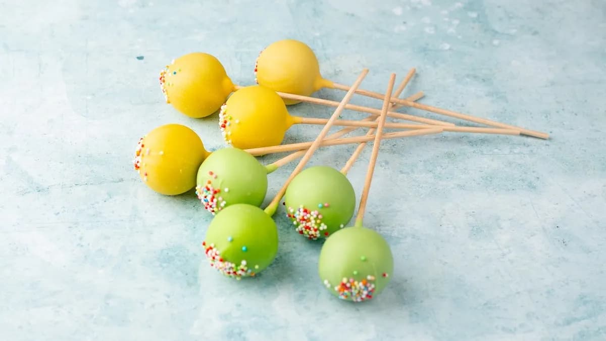 10 db Cake Pop, plasztik dobozban