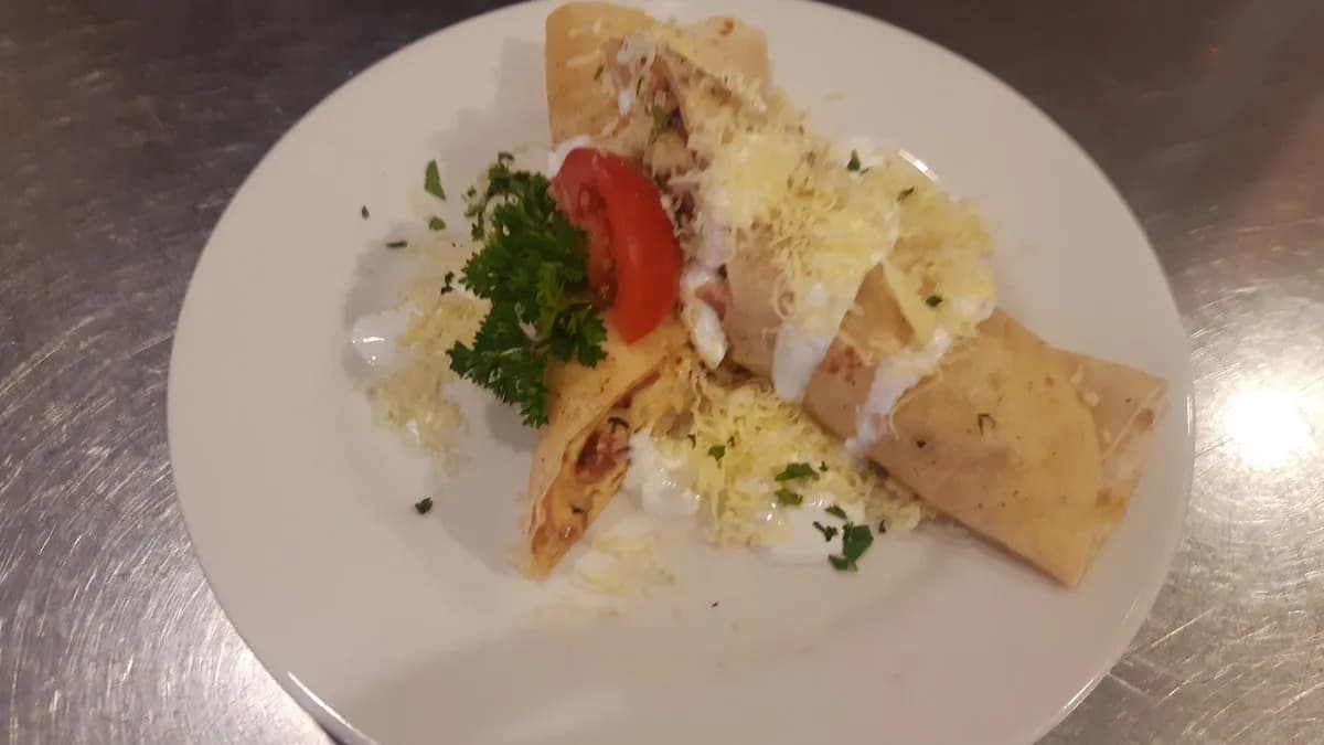 Kolbászos tojásos Wrap