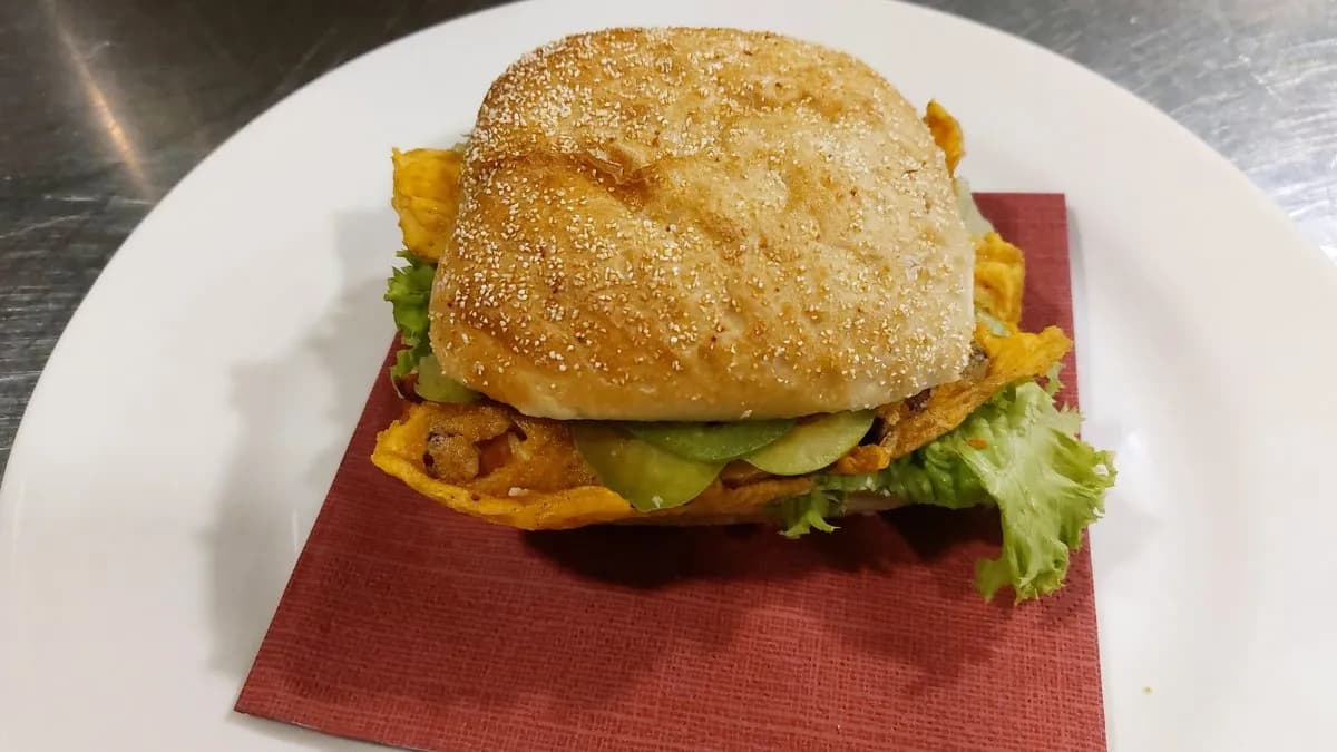 Baconos rántottás magvas ciabatta