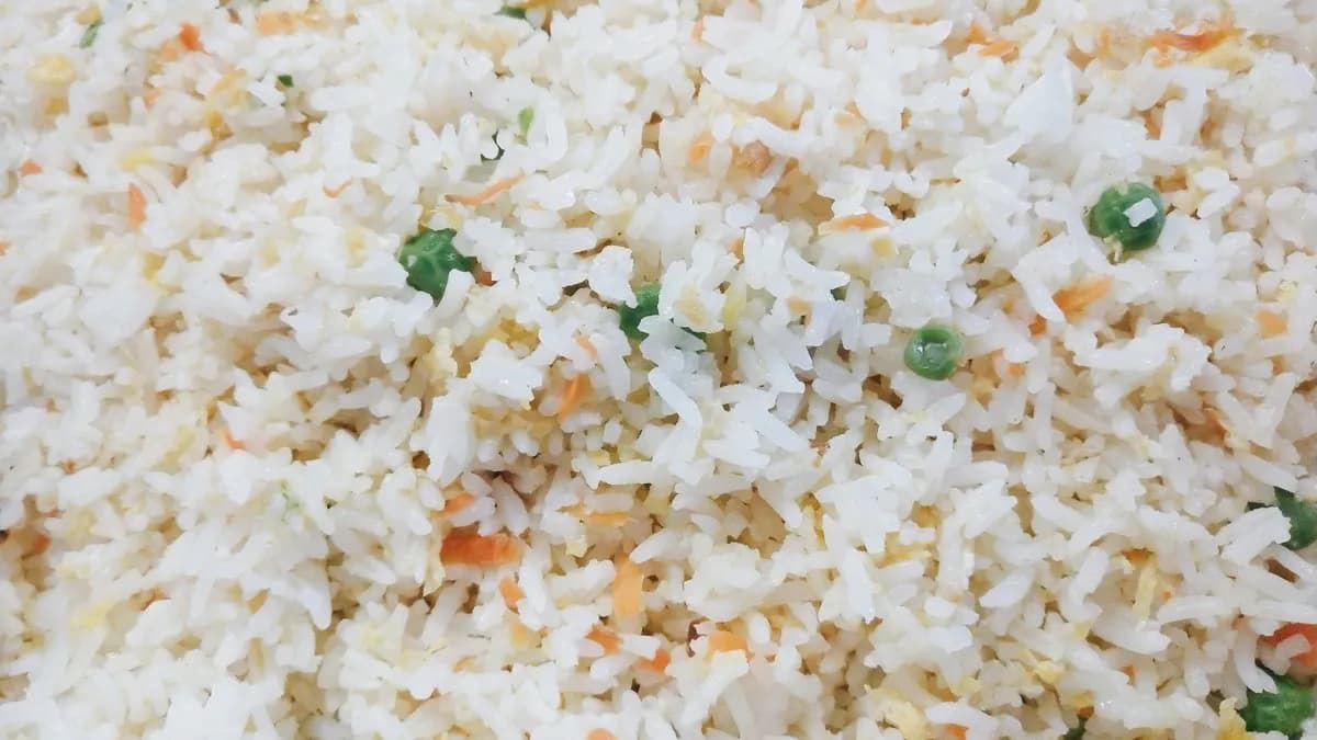 Pirított tojásos rizs